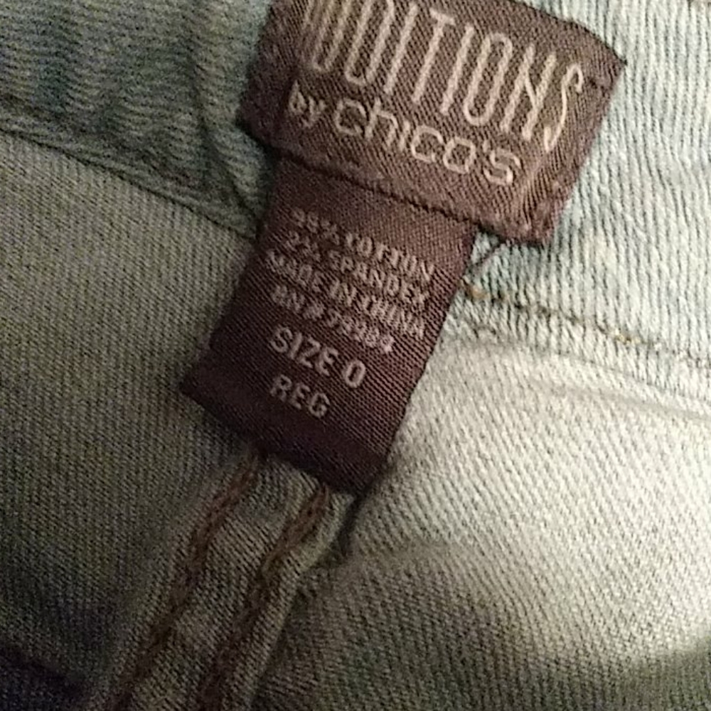 Jeans - Picture 4 of 4